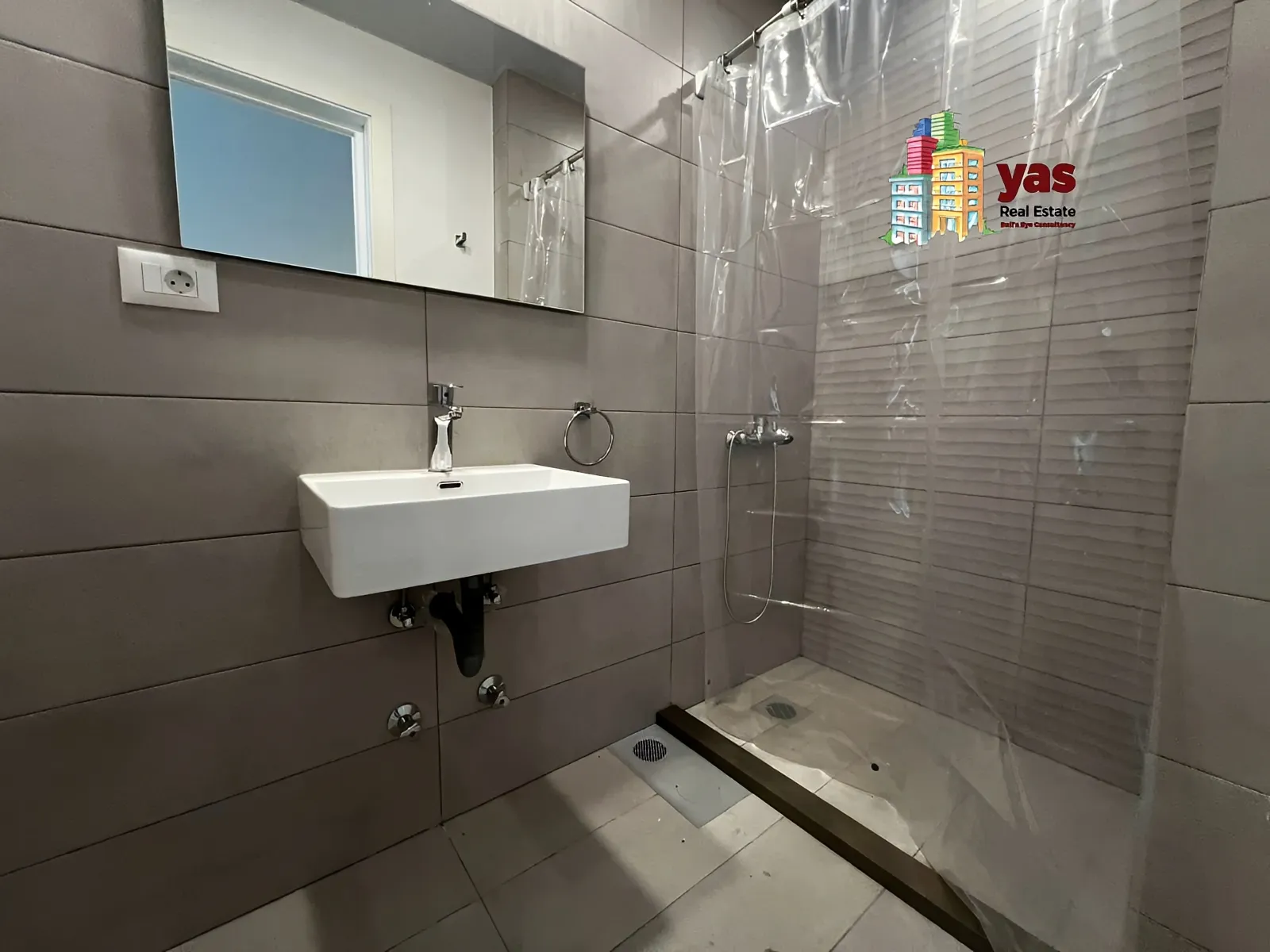 Apartment for Rent in Jeita - 2 bed, 3 bath
