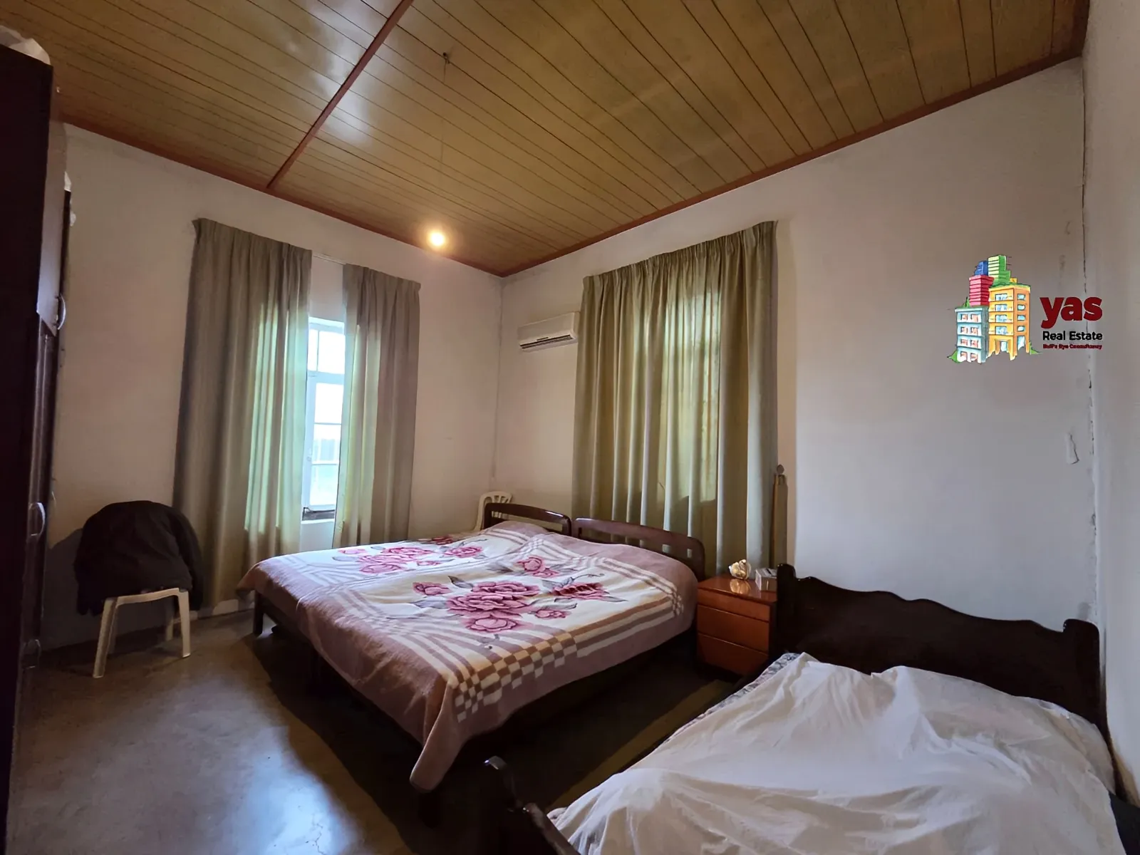 Villa for Sale in Rayfoun