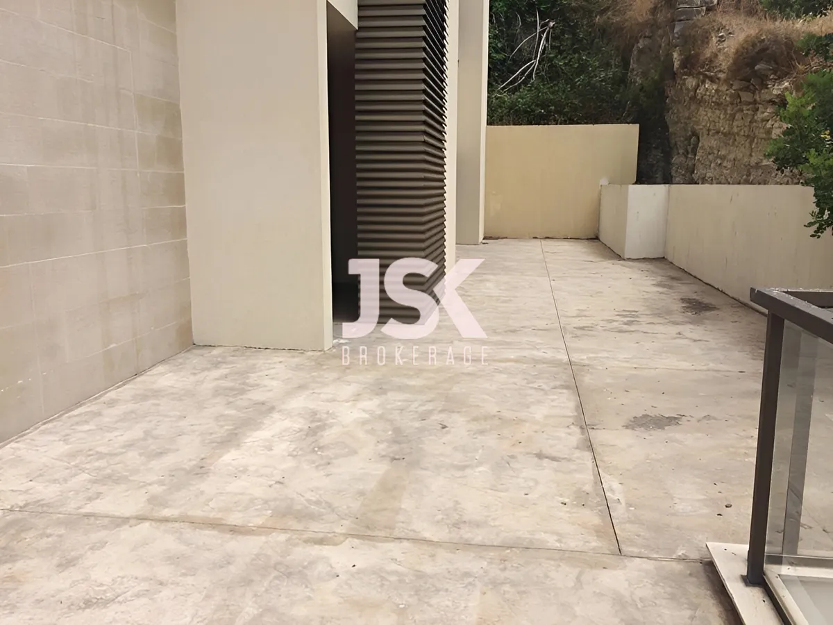 Apartment for Sale in Qartaboun, Lebanon