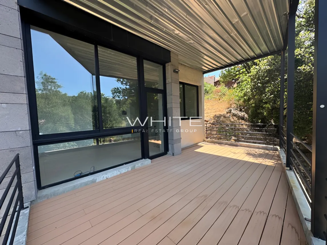 Loft for sale in Mayrouba, Lebanon