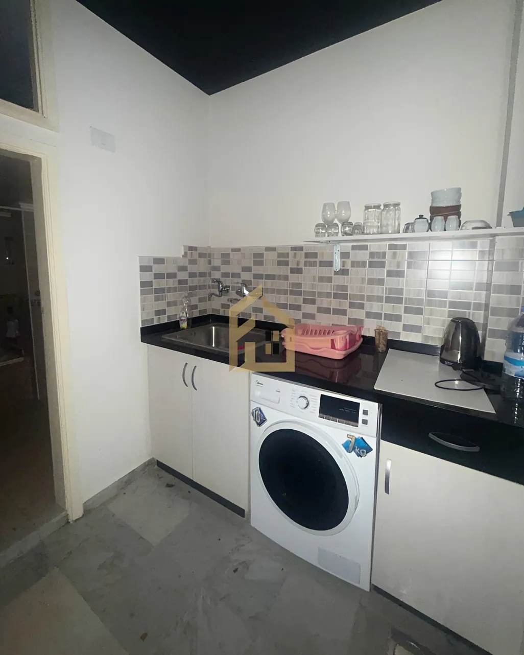 Apartment for sale in Zouk Mosbeh, Lebanon - 2 bed, 1 bath