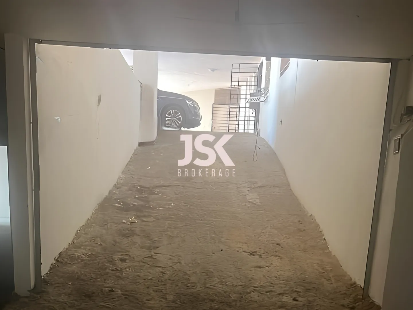 Warehouse for Sale in Fanar