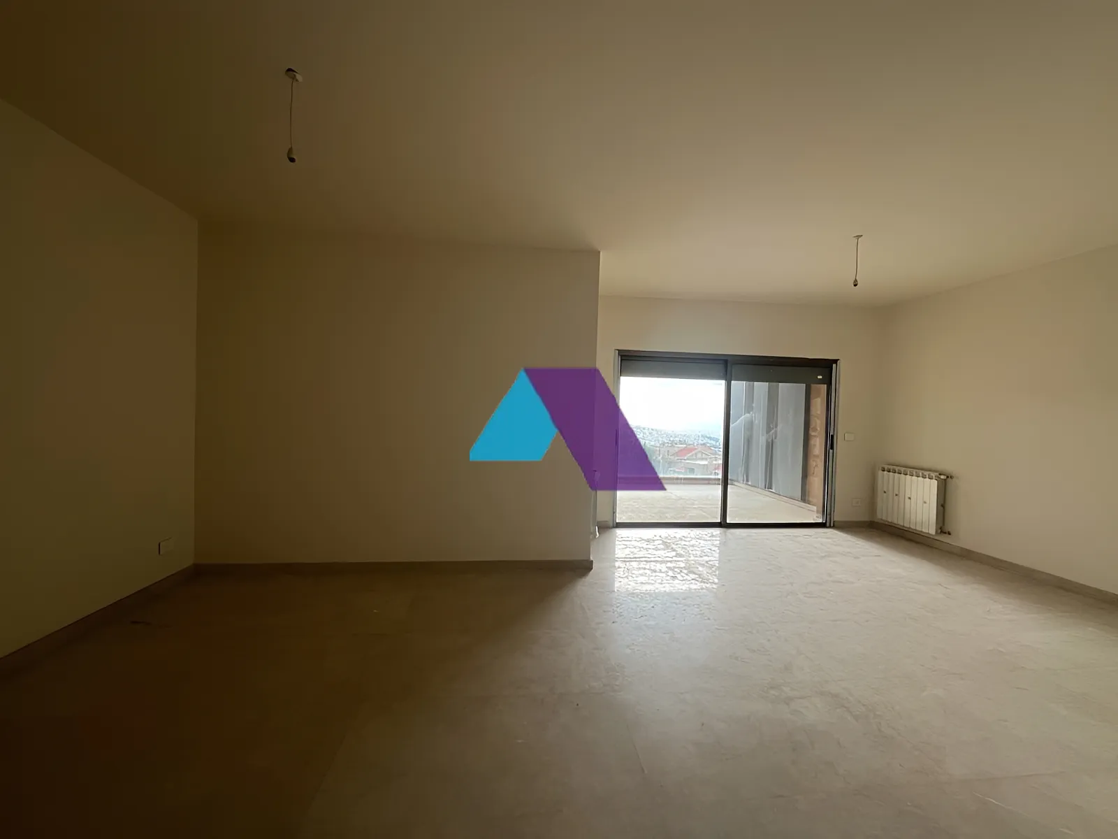 Apartment for Sale in Ballouneh