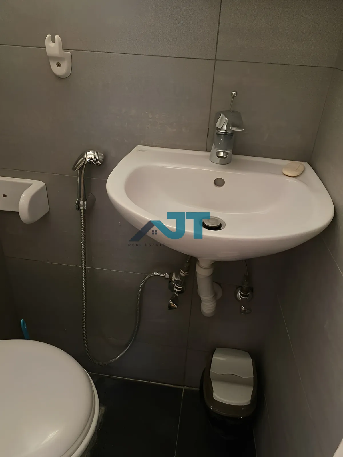 Apartment for Sale in Achrafieh - 2 bed, 2 bath