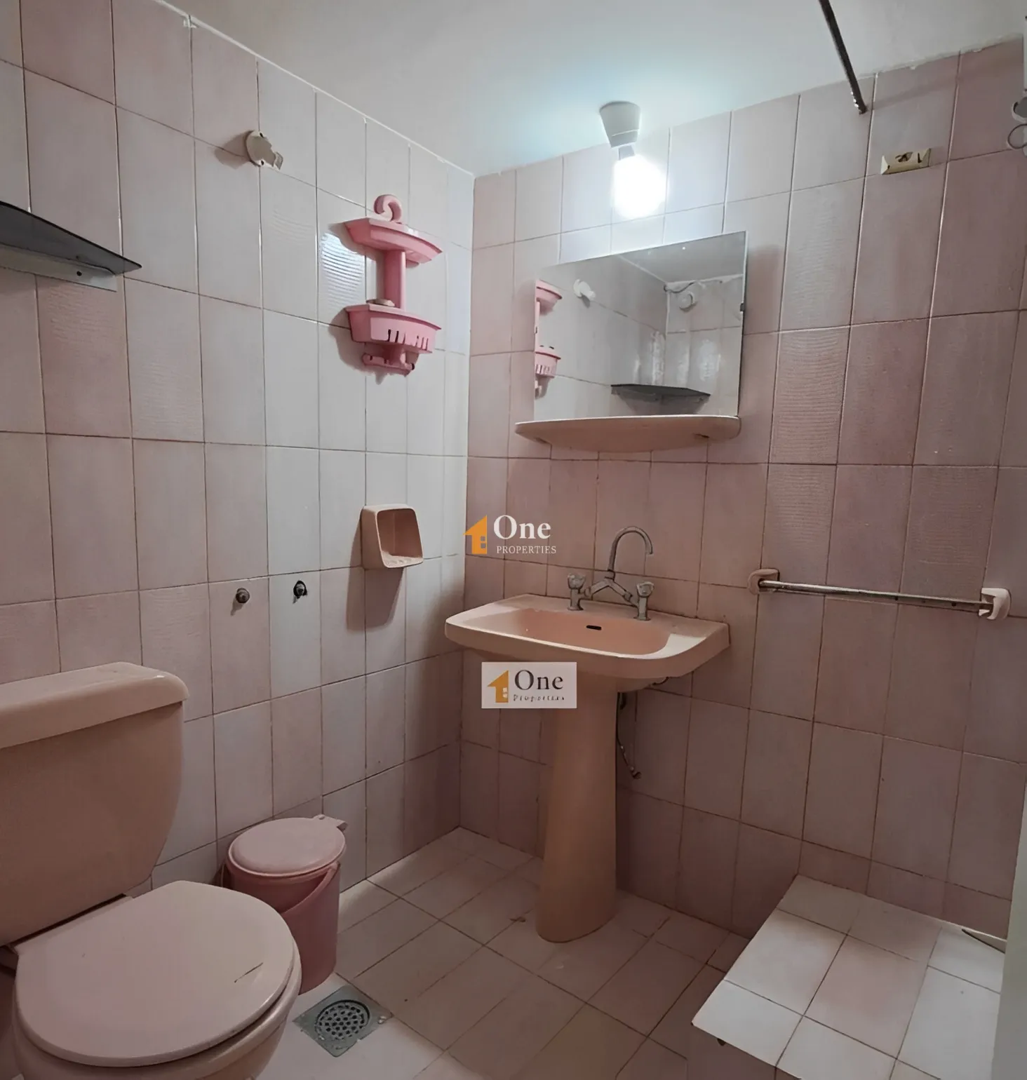 Apartment for sale in Blat, Lebanon - 2 bed, 2 bath