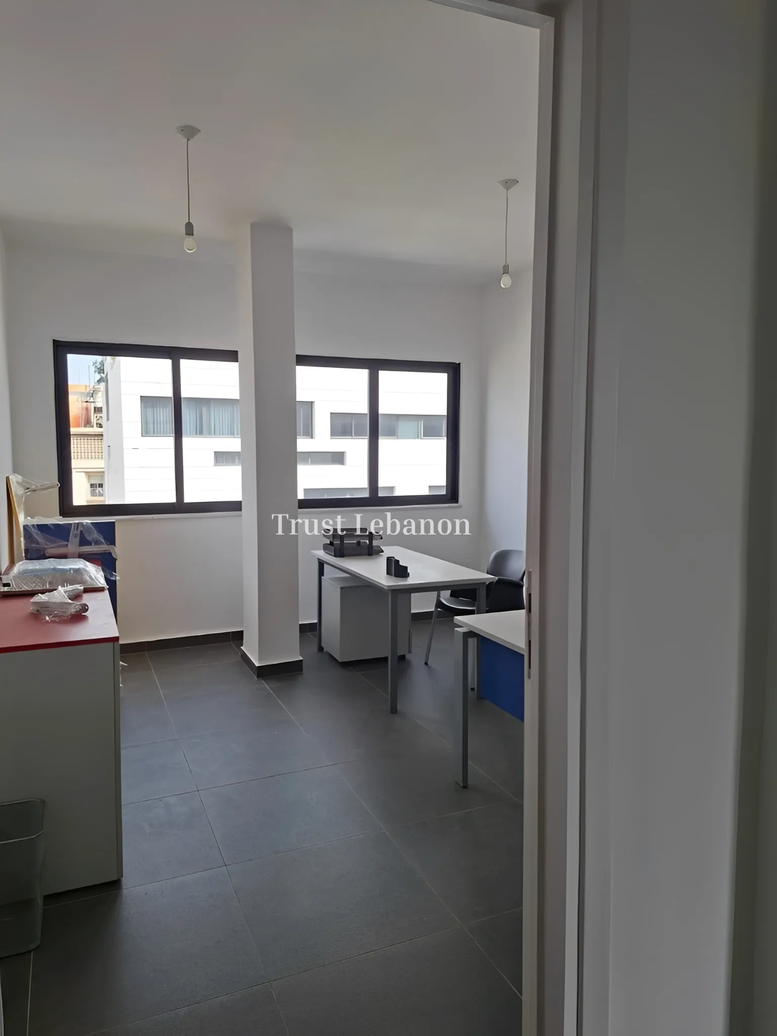 Office for rent in Beirut, Hamra