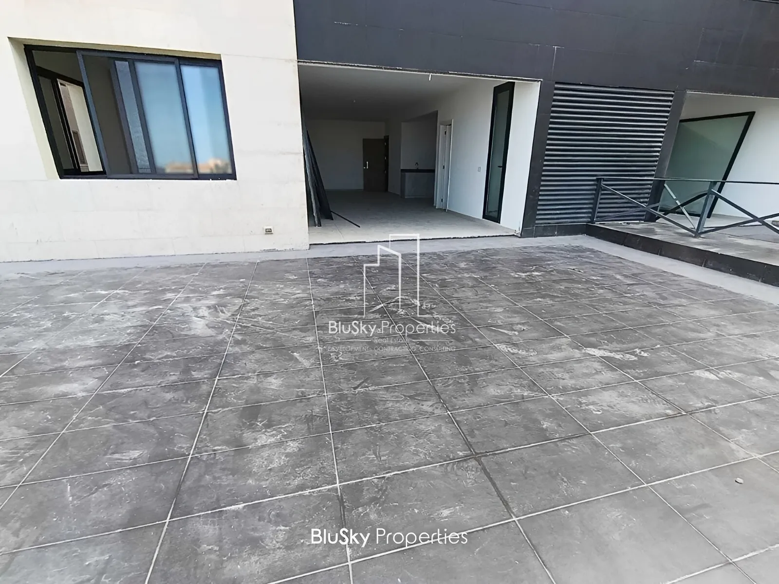 Apartment for Sale in Blat - 2 bed, 2 bath