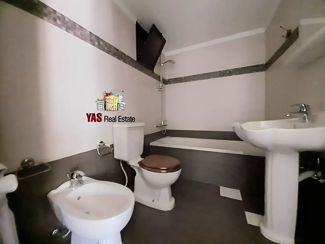 Apartment for Rent in Ajaltoun