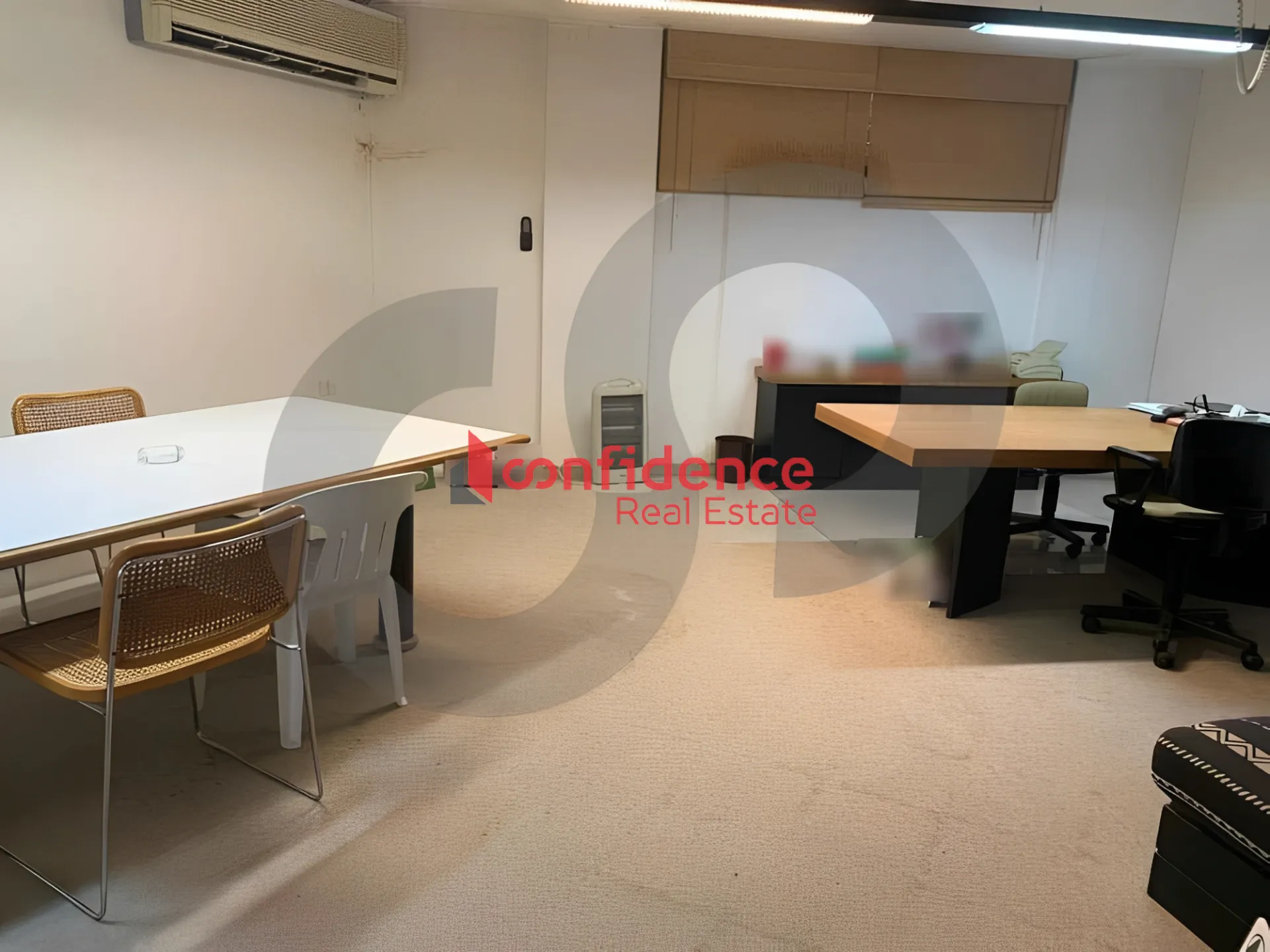 Showroom for Sale in Jisr El Bacha