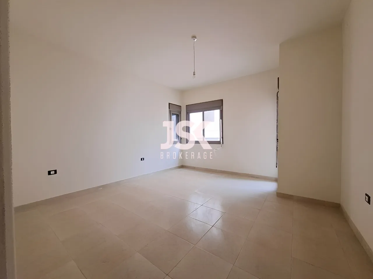 Apartment for Rent in Ballouneh