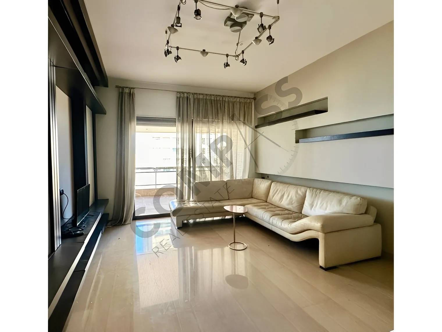 Apartment for Sale in Manara, Beirut, Lebanon - 4 bed, 5 bath