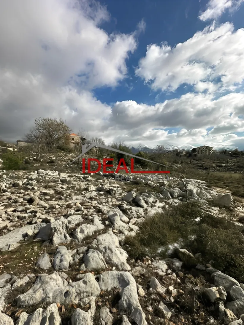 Land for Sale in Kfar Nabrakh, Lebanon