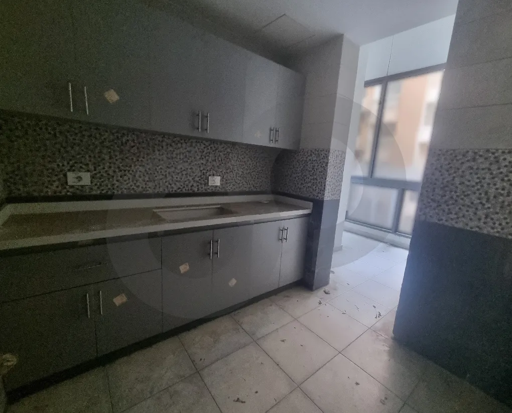 Building for Sale in Verdun