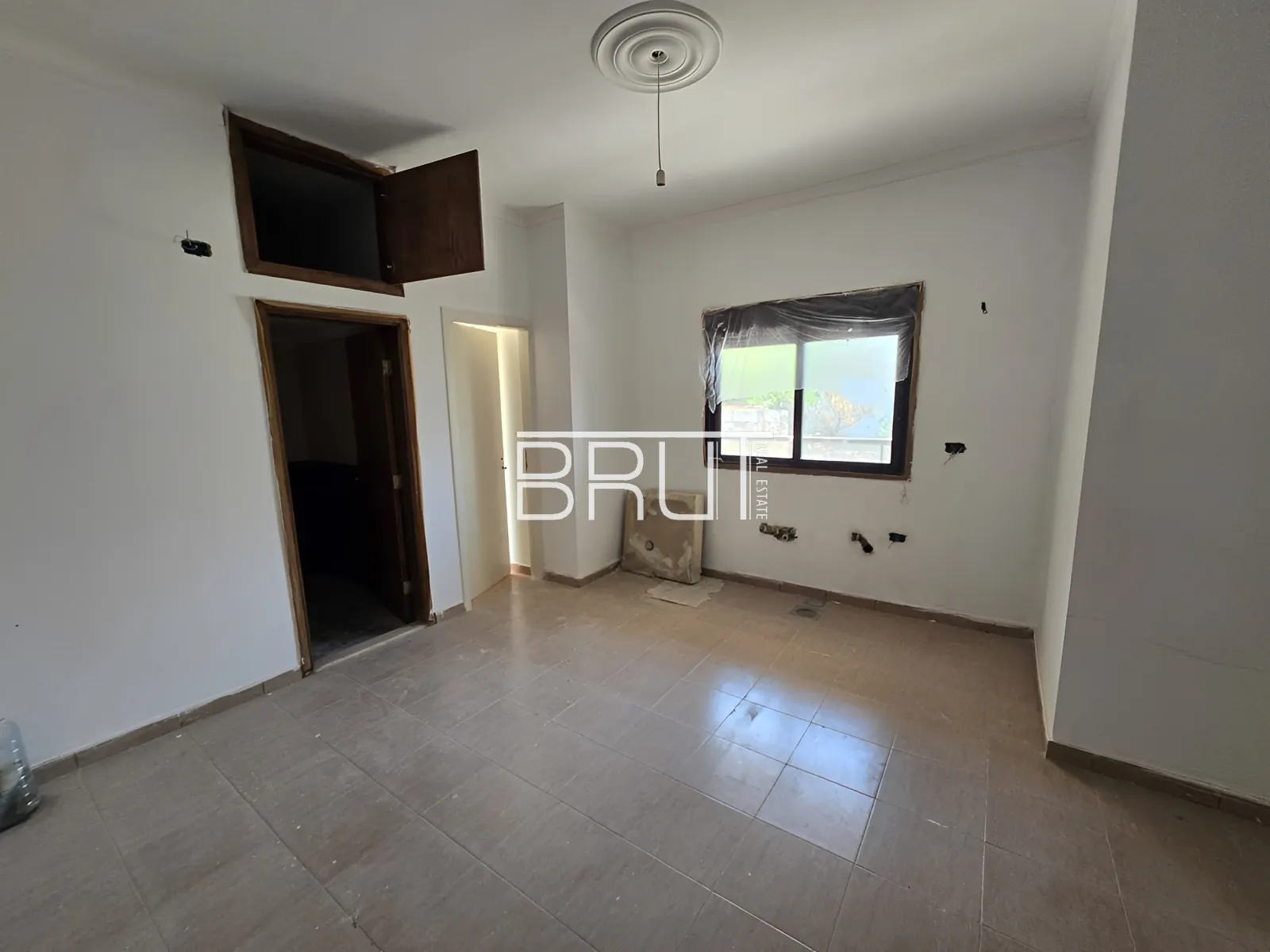 Apartment for Sale in Jeita