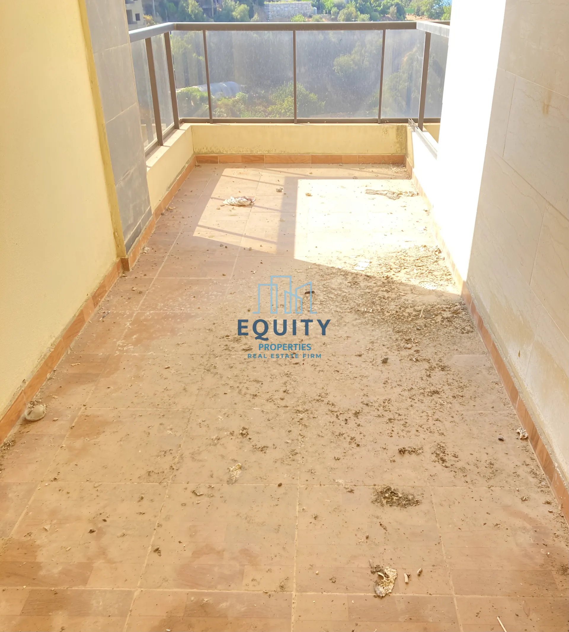 Apartment for Sale in Bouar - 2 bed, 2 bath