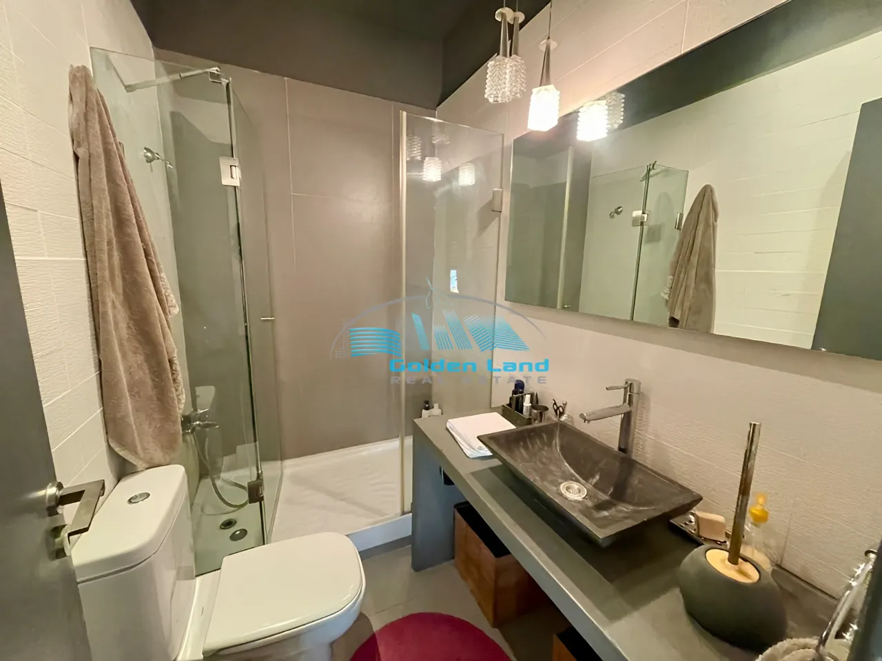 Apartment for Sale in Haret Sakher