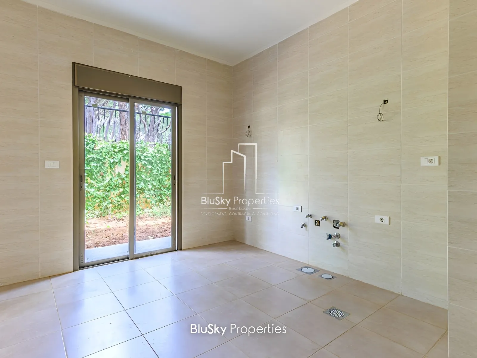 Apartment for Sale in Mar Chaaya