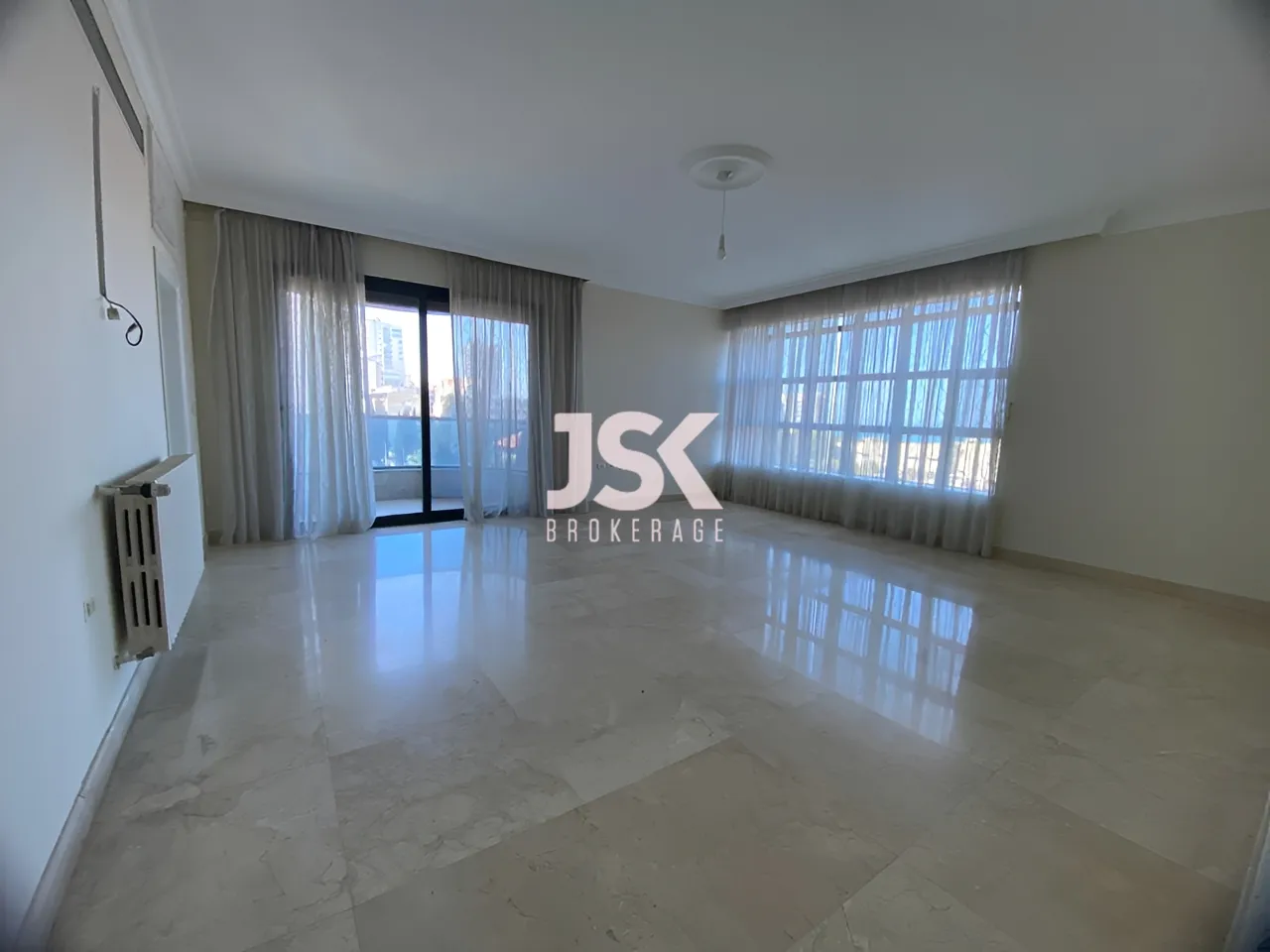 Apartment for Sale in Ras