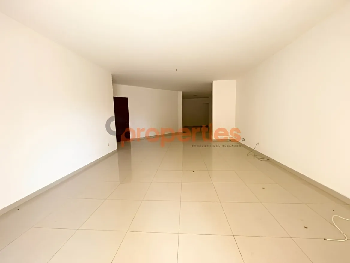 Apartment for Sale in Haret Sakher - 3 bed, 3 bath