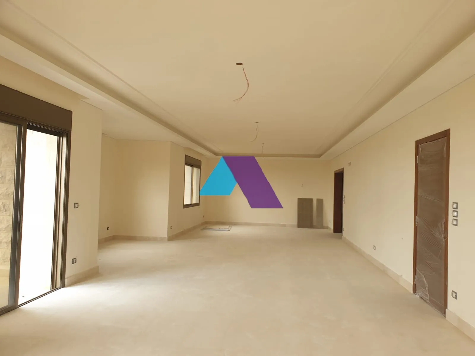 Apartment for Sale in Aabadiyeh