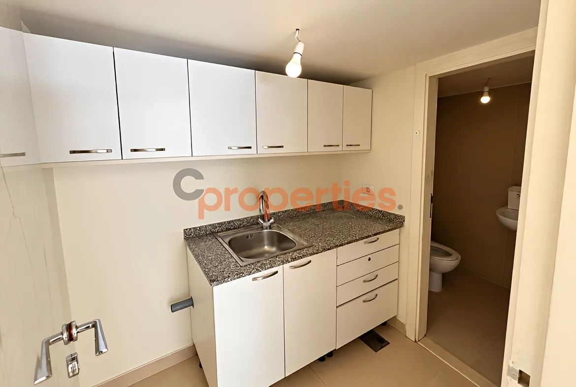 Shop for Rent in Hazmieh
