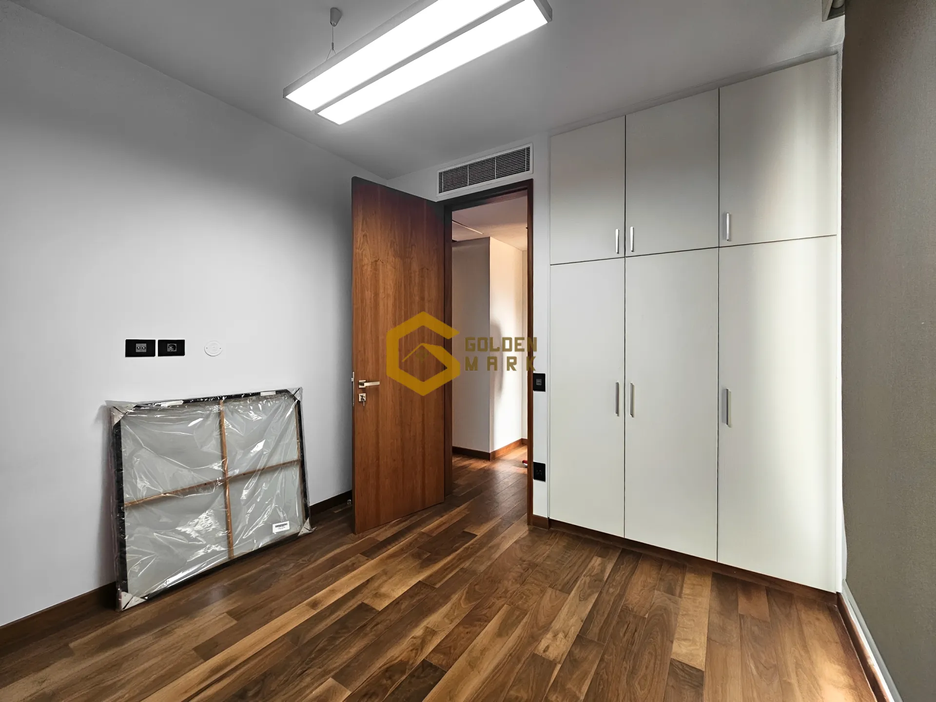 Office for sale in Achrafieh