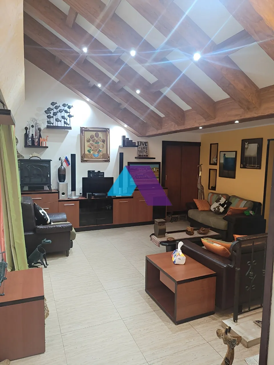 Chalet for Sale in Kaslik - 1 bed, 1 bath