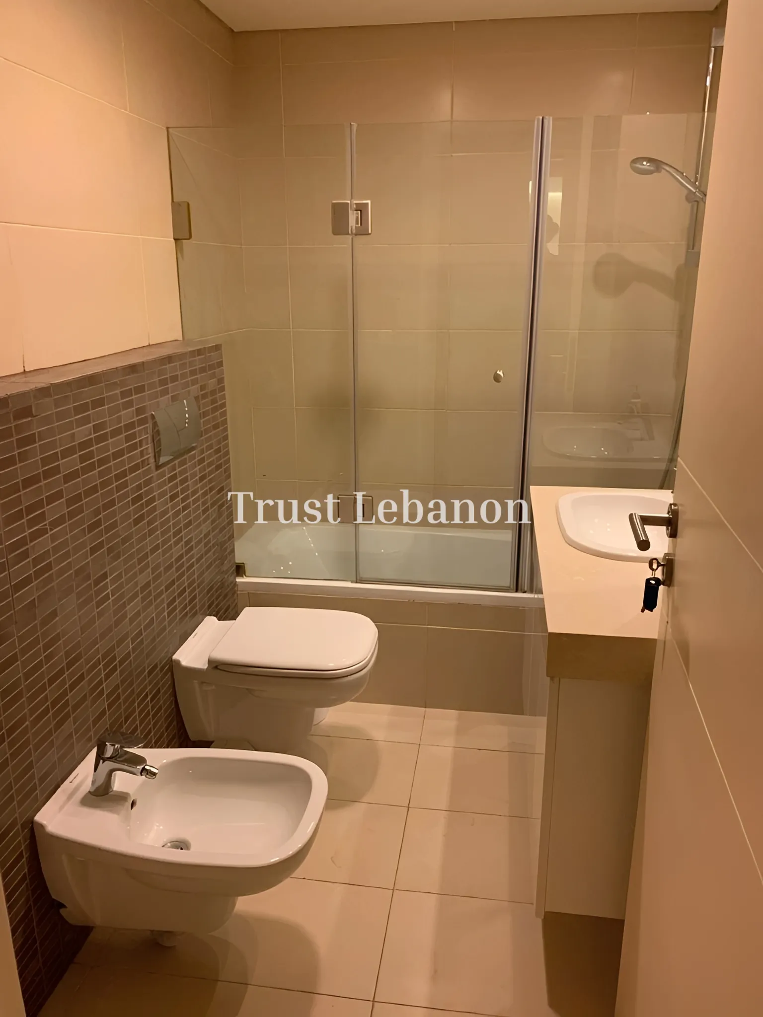 Apartment for rent in Achrafieh