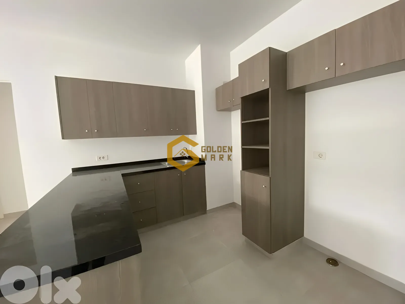 Apartment for Sale in Blat