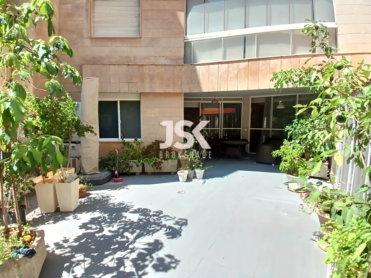Apartment for Rent in Dbayeh