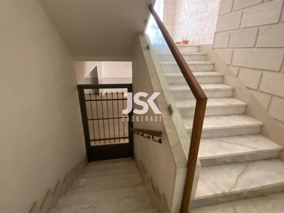 Apartment for Sale in Aley