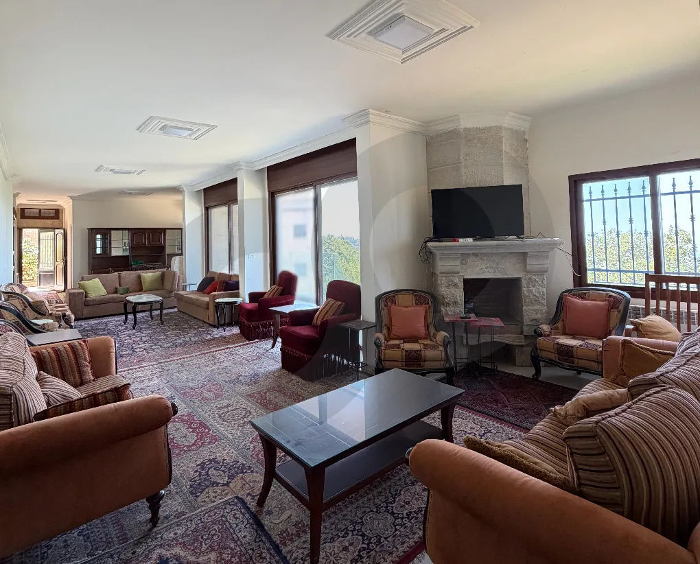 Villa for Sale in Saoufar