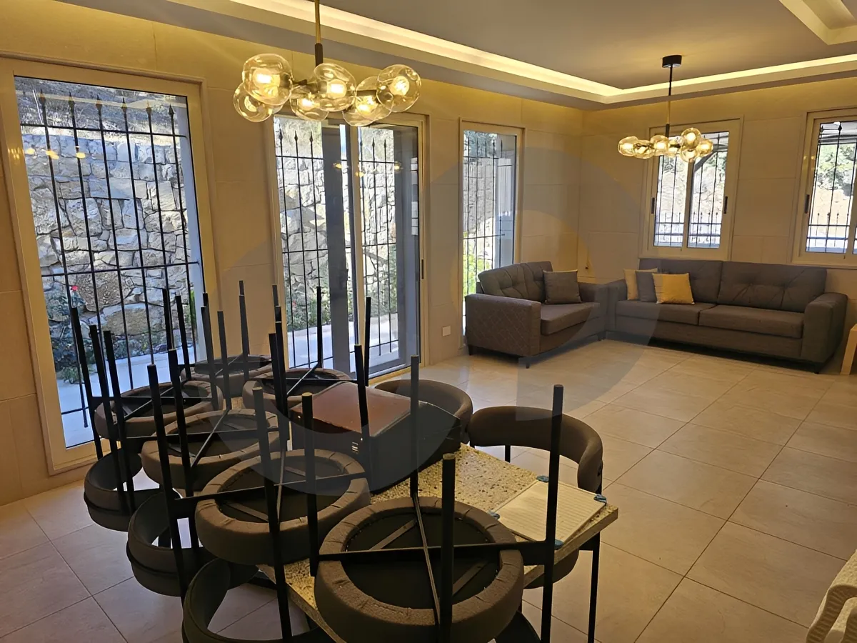Apartment for Sale in Mechmech, Lebanon - 2 bed, 3 bath