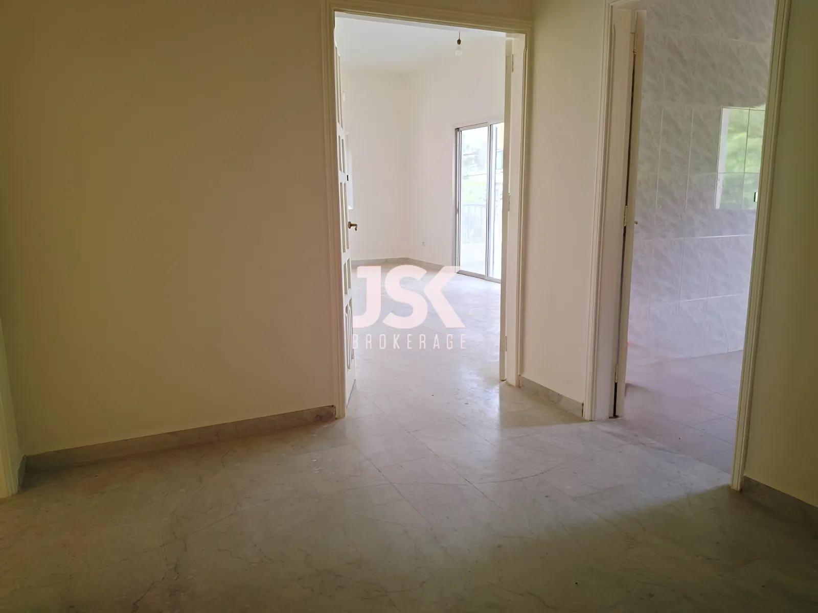 Apartment for Sale in Safra