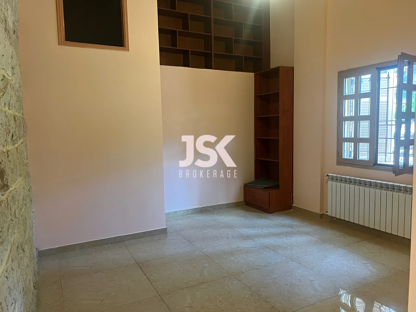 Villa for Sale in Souq El Gharb