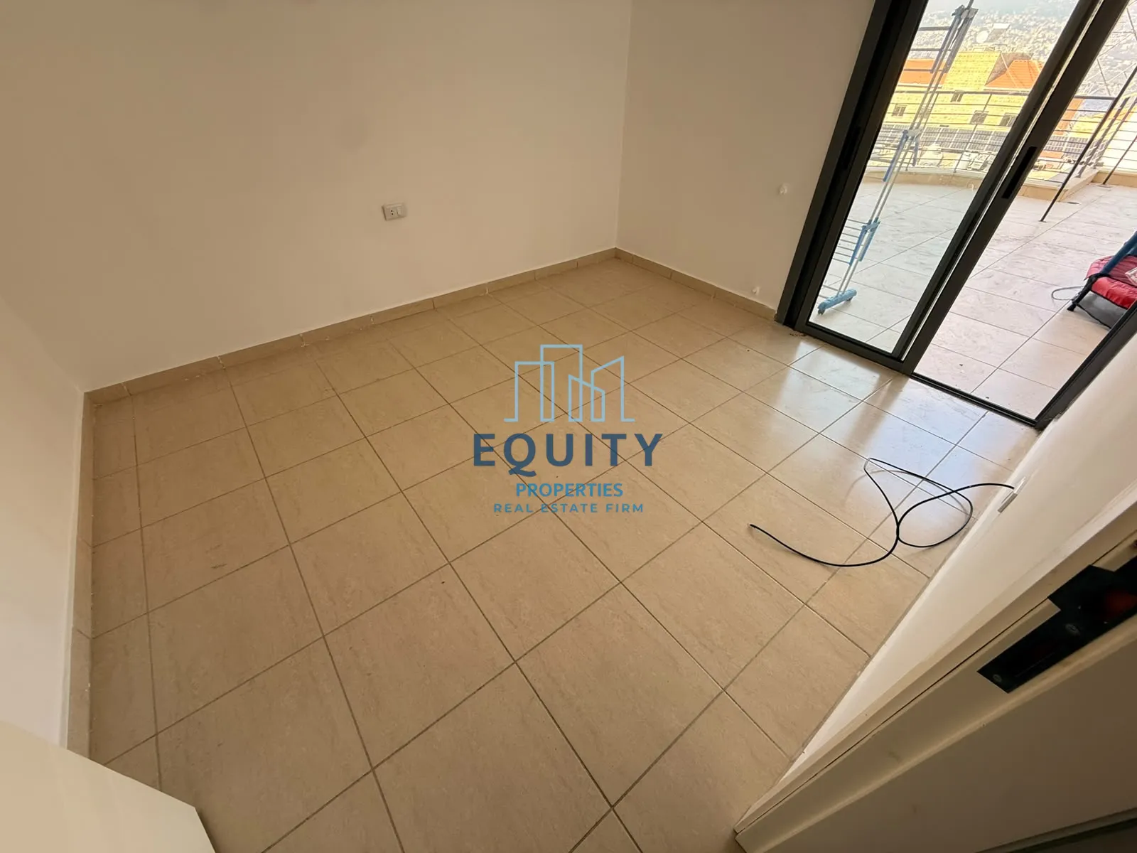 Apartment for rent in Kornet Chehwan - 2 bed, 2 bath