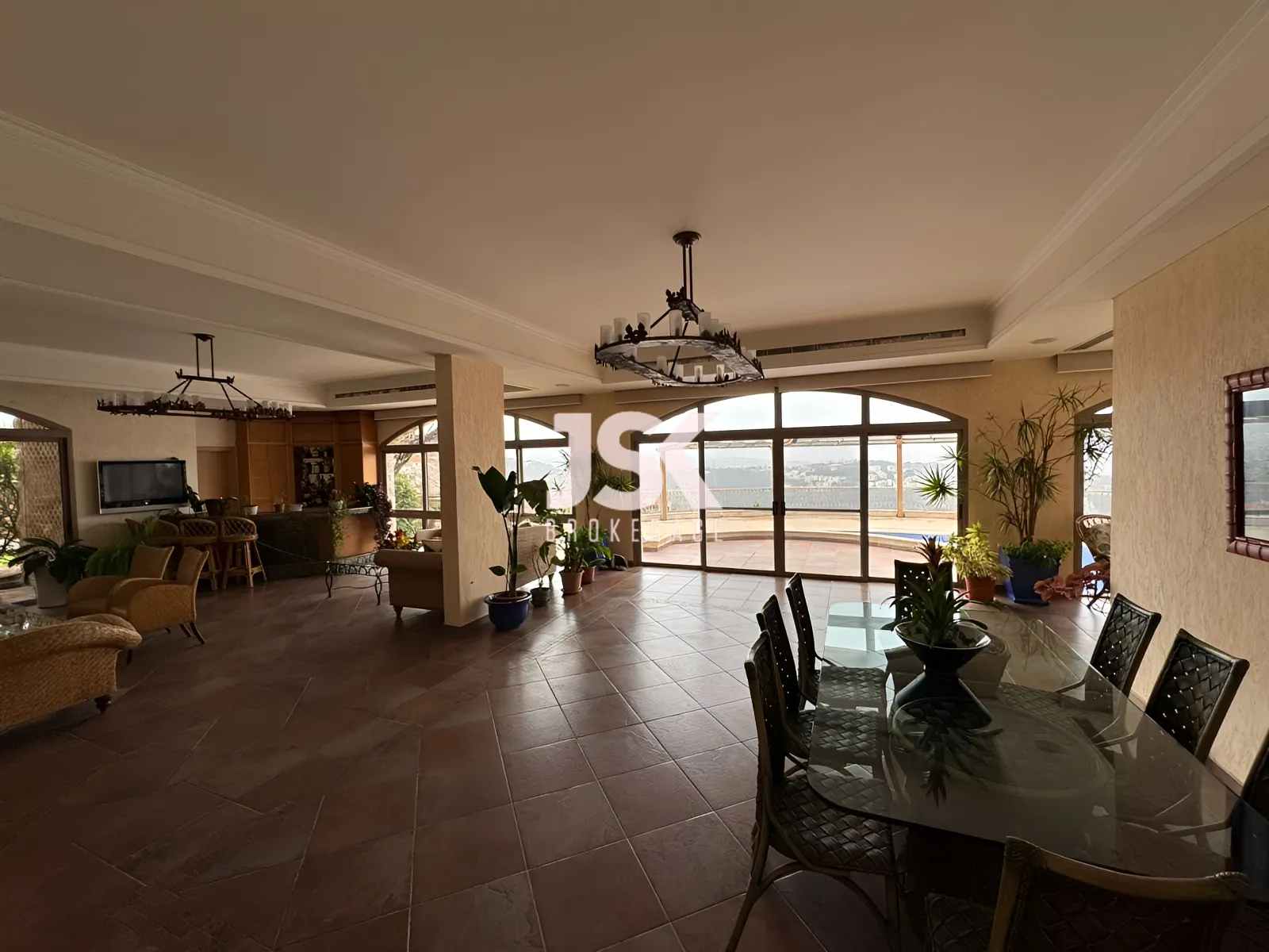 Villa for Sale in Montiverdi