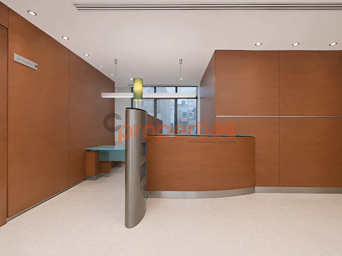 Office for Rent in Hamra