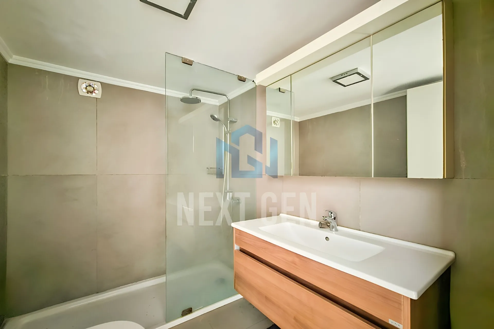 Apartment for rent in Achrafieh, Beirut, Lebanon