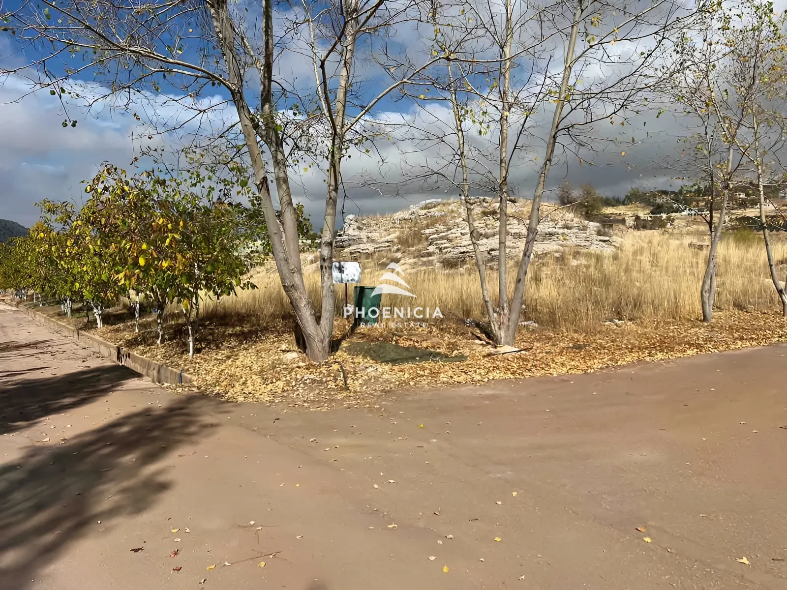 Land for Sale in Laqlouq