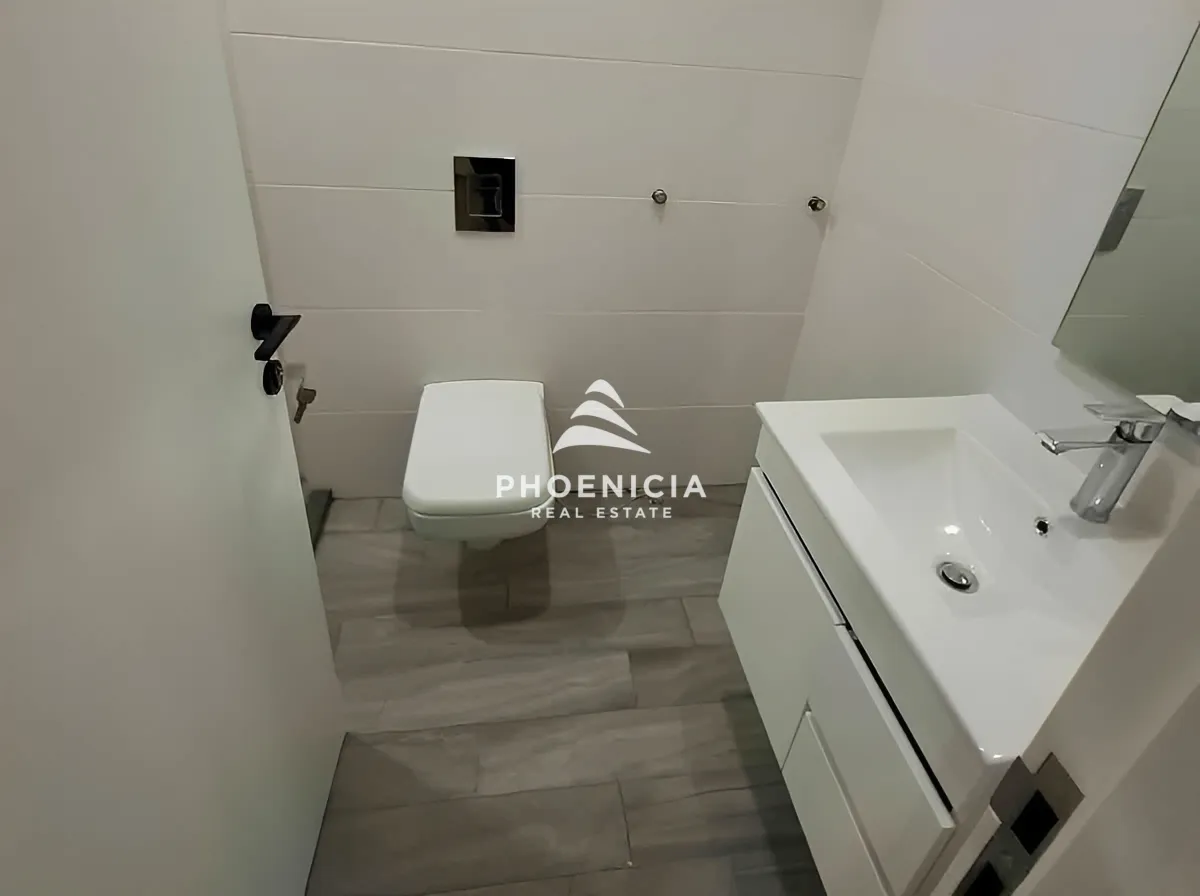 Apartment for sale in Blat