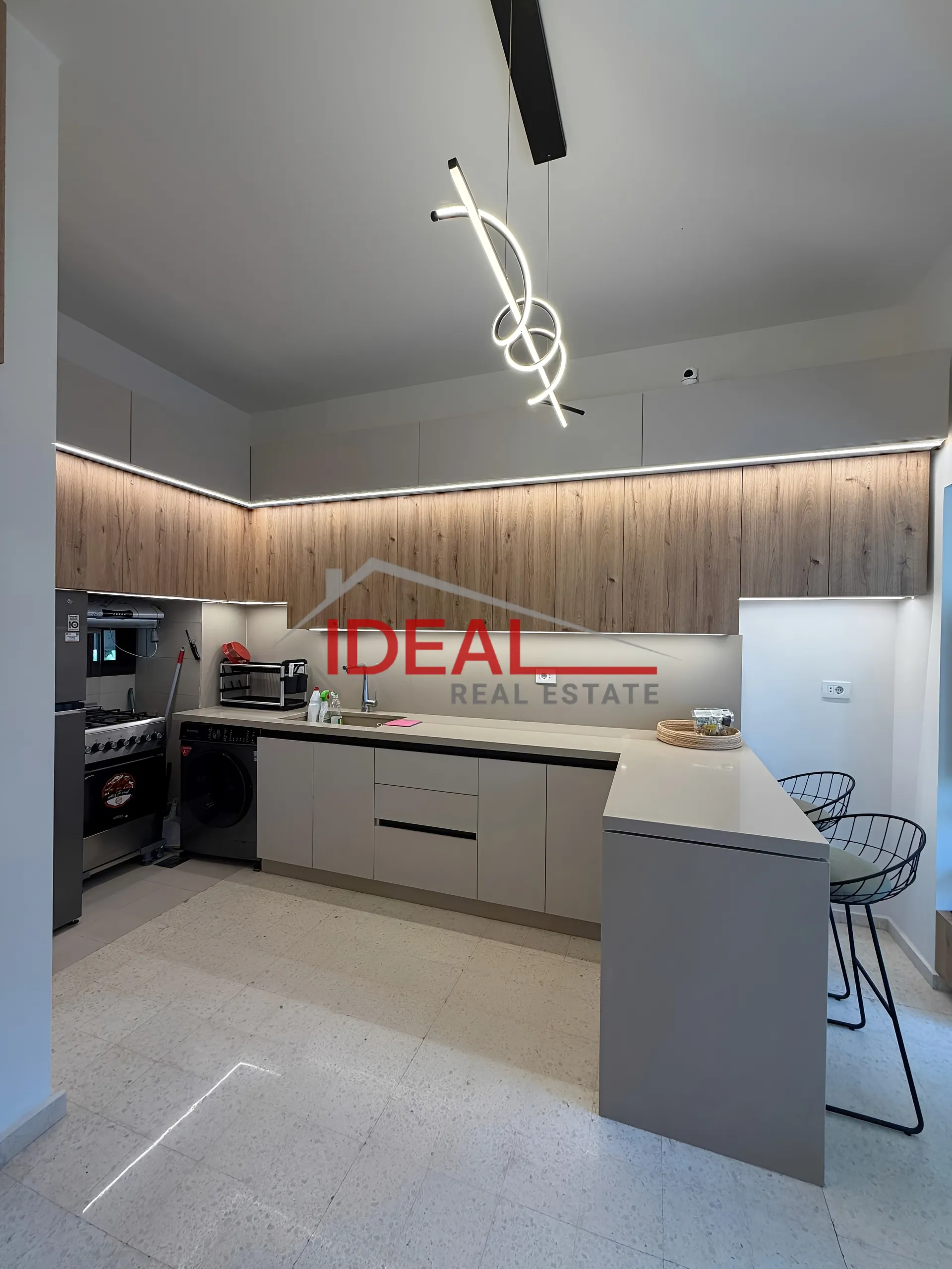 Chalet for Rent in Safra