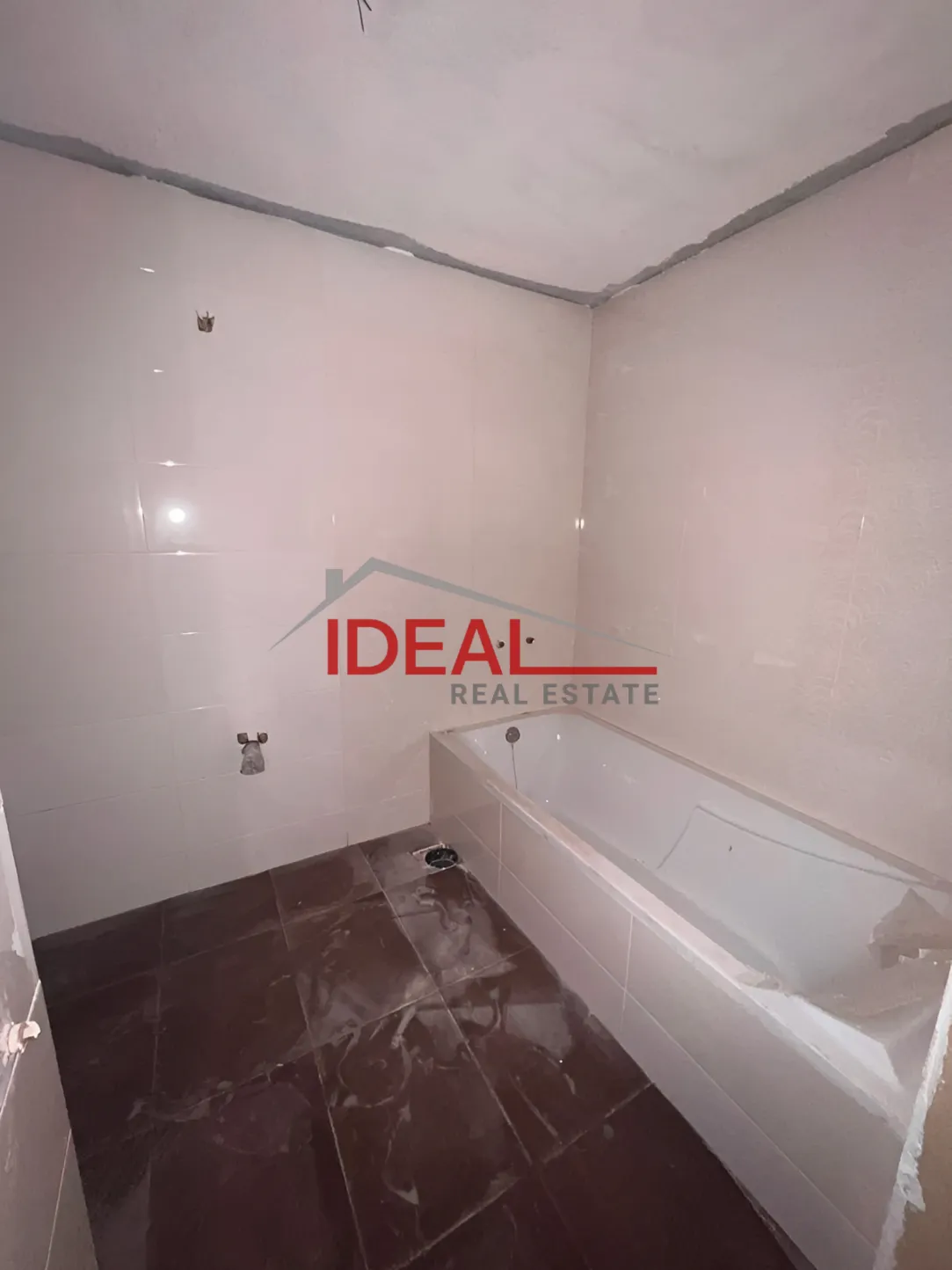 Apartment for sale in Haret Sakher, Lebanon