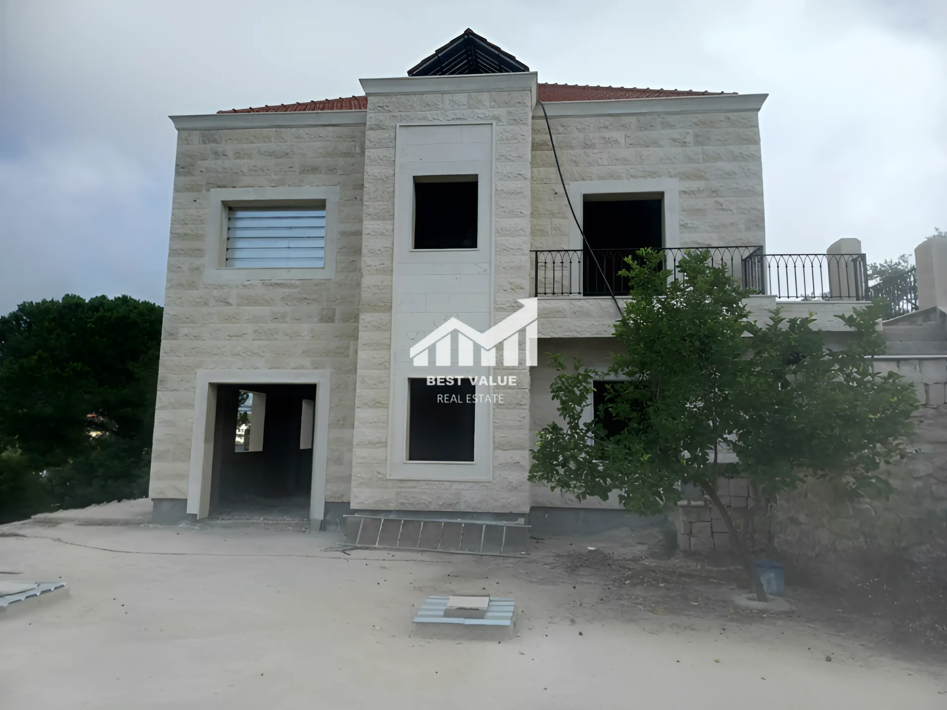 Villa for sale in Toula, Lebanon