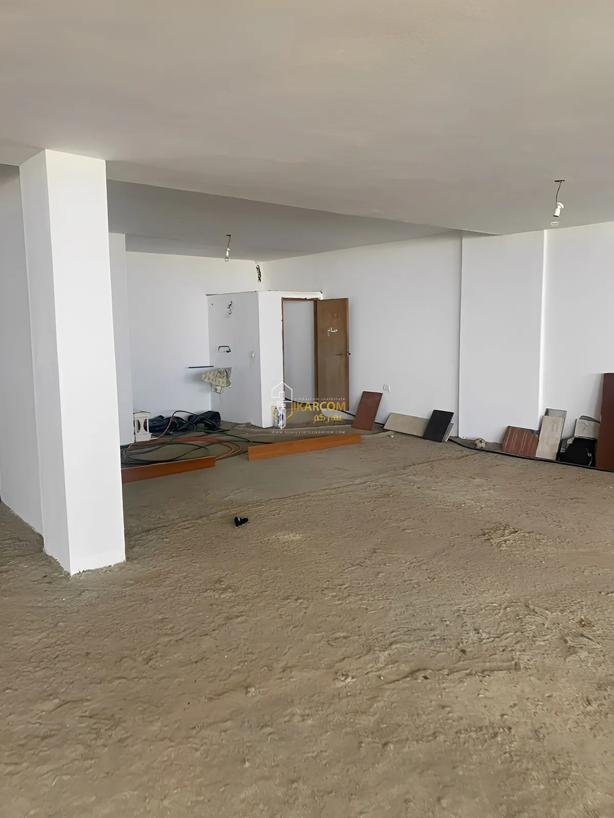 Shop For Rent in Zalka