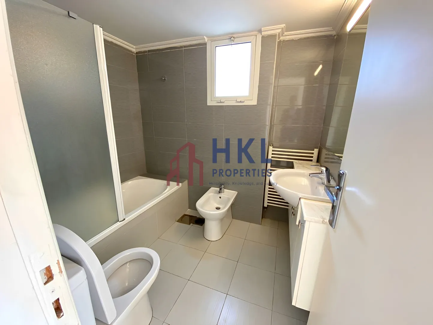 Apartment for rent in Achrafieh