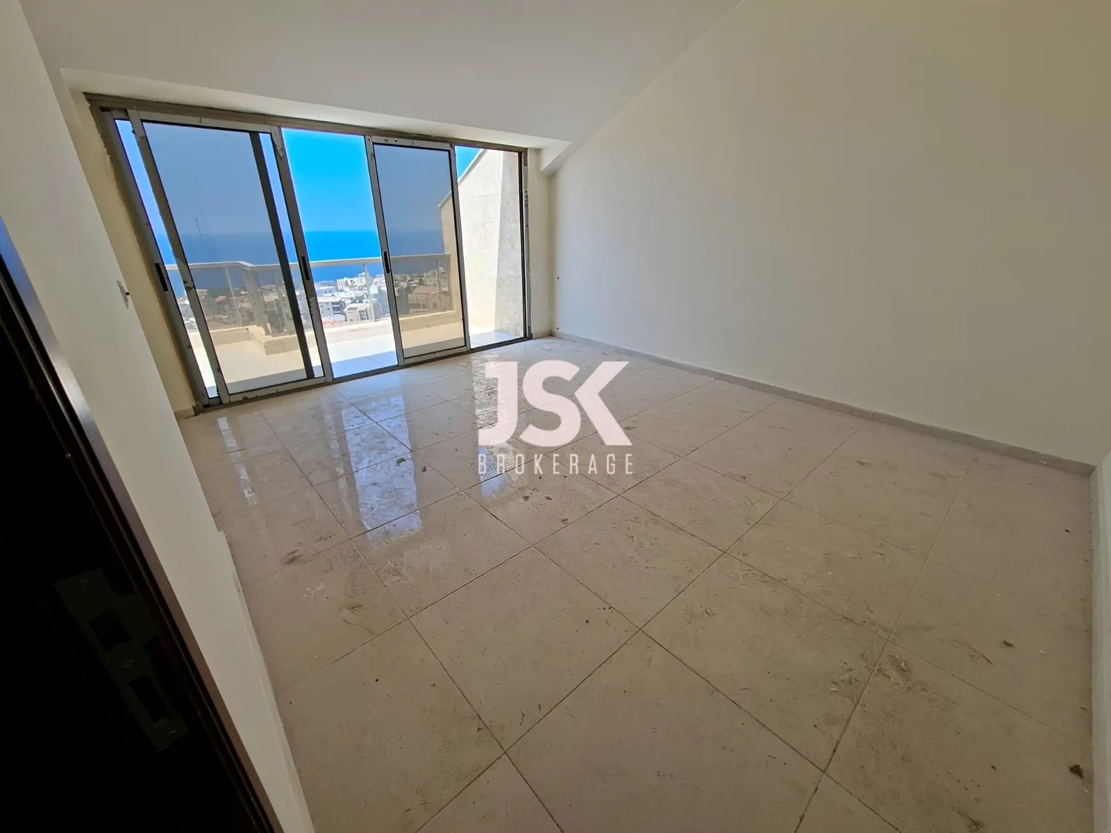 Duplex for Sale in Aamchit