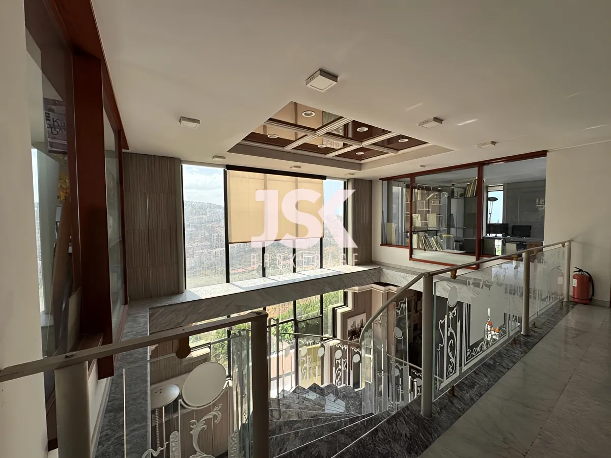Commercial property for Sale in Mkalles, Lebanon