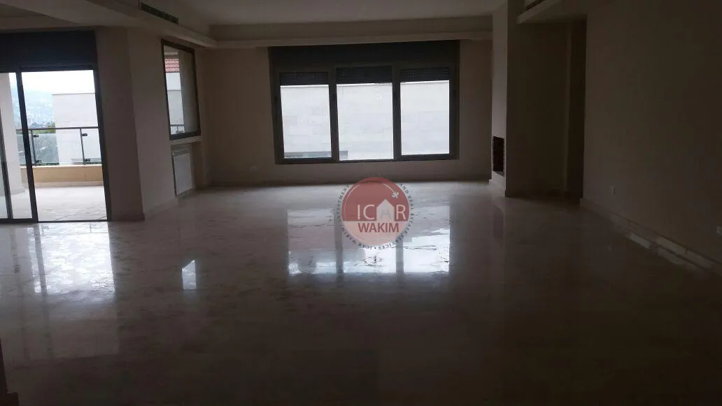 Apartment for Sale in Montiverdi - 3 bed, 4 bath