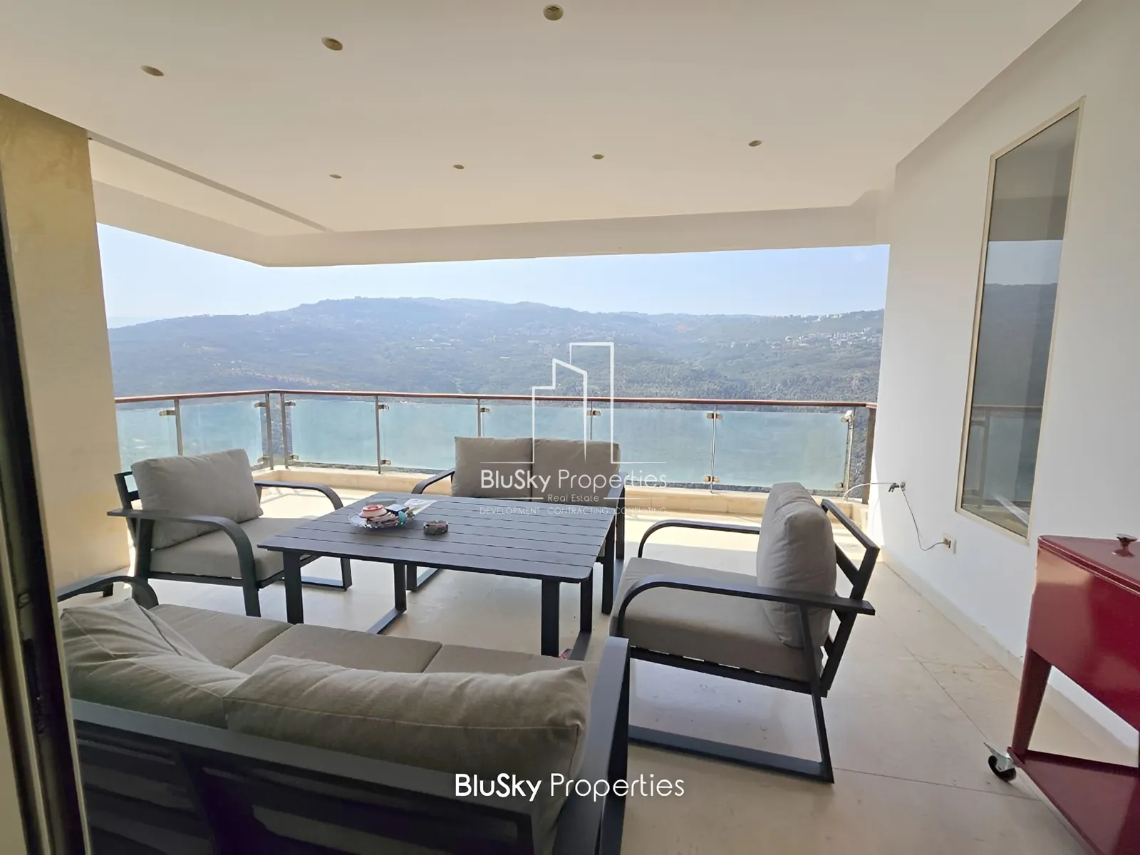 Apartment for Sale in Mansourieh - 3 bed, 4 bath